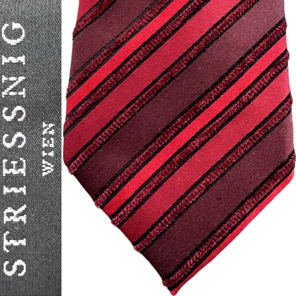 👔♥️Red & Maroon with Black Silk Textured Tie by Striessnig Wien | Vienna Austria